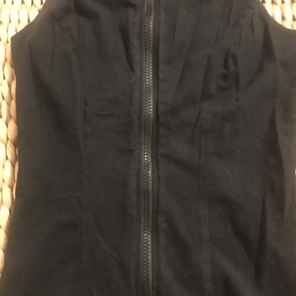 3️⃣for2️⃣5️⃣Forever21 Sleeveless Bodysuit w Zipper - Picture 4 of 6